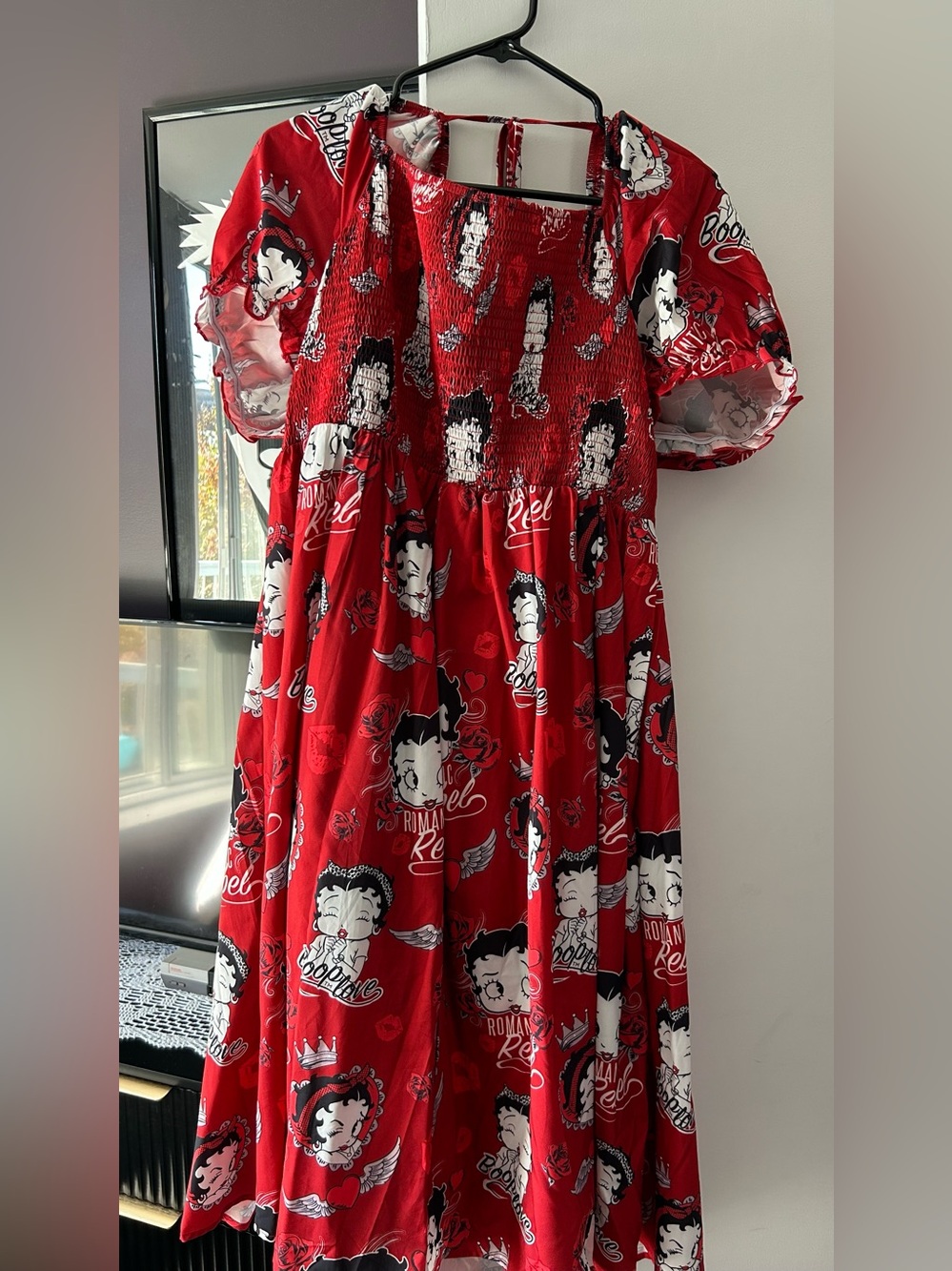 Plus size SHEIN Betty Boop Red Puff-Sleeve Smocked Women’s Dress